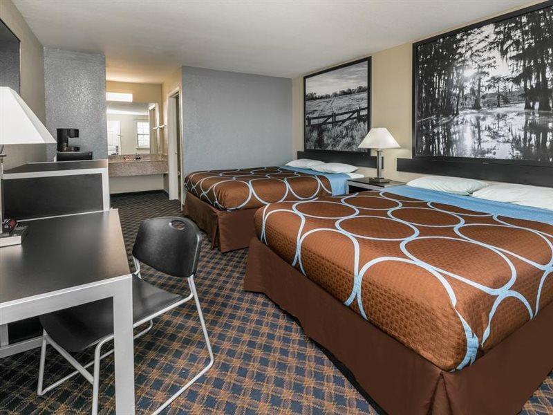 Super 8 By Wyndham Arlington Near At&T Stadium Zewnętrze zdjęcie