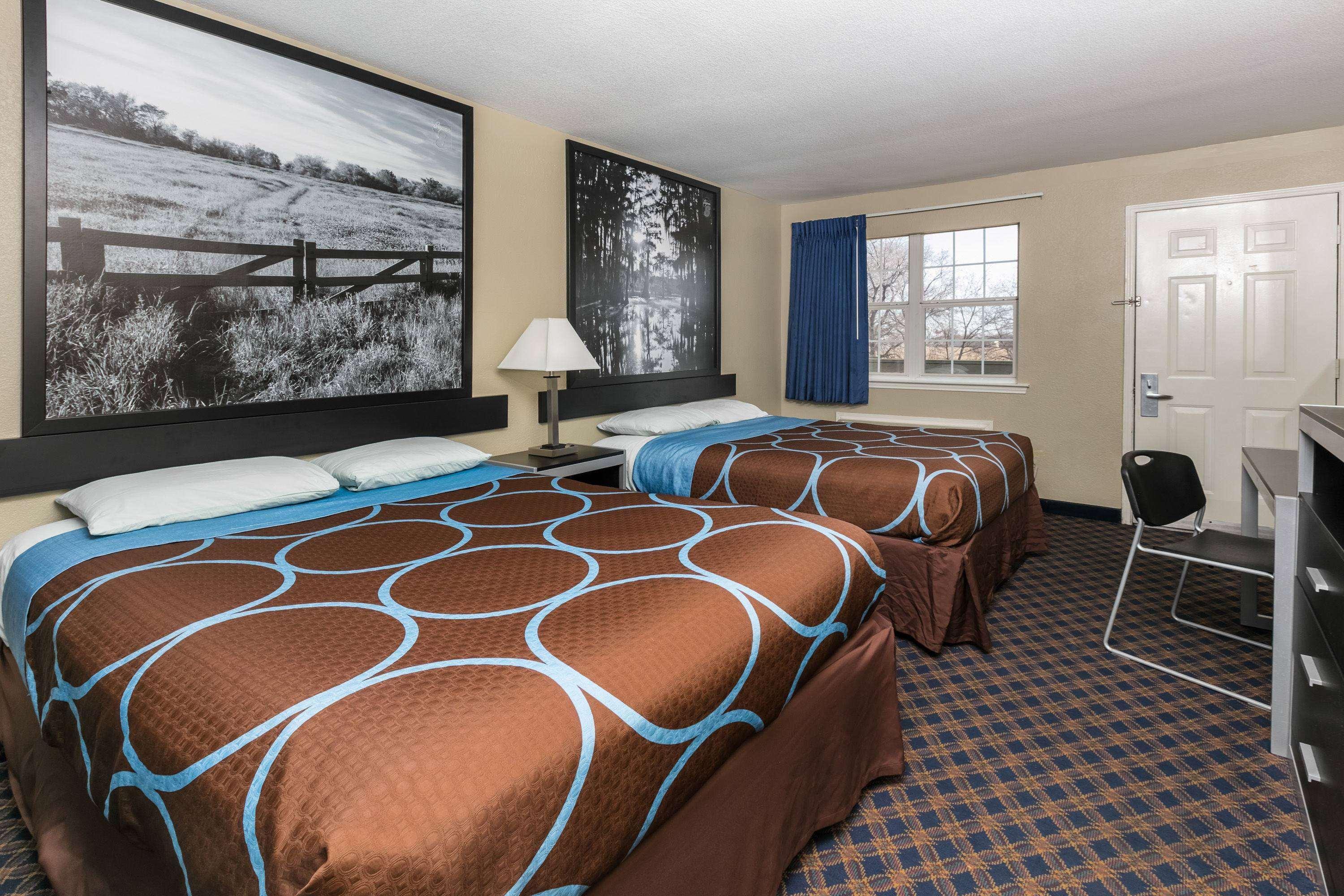 Super 8 By Wyndham Arlington Near At&T Stadium Zewnętrze zdjęcie