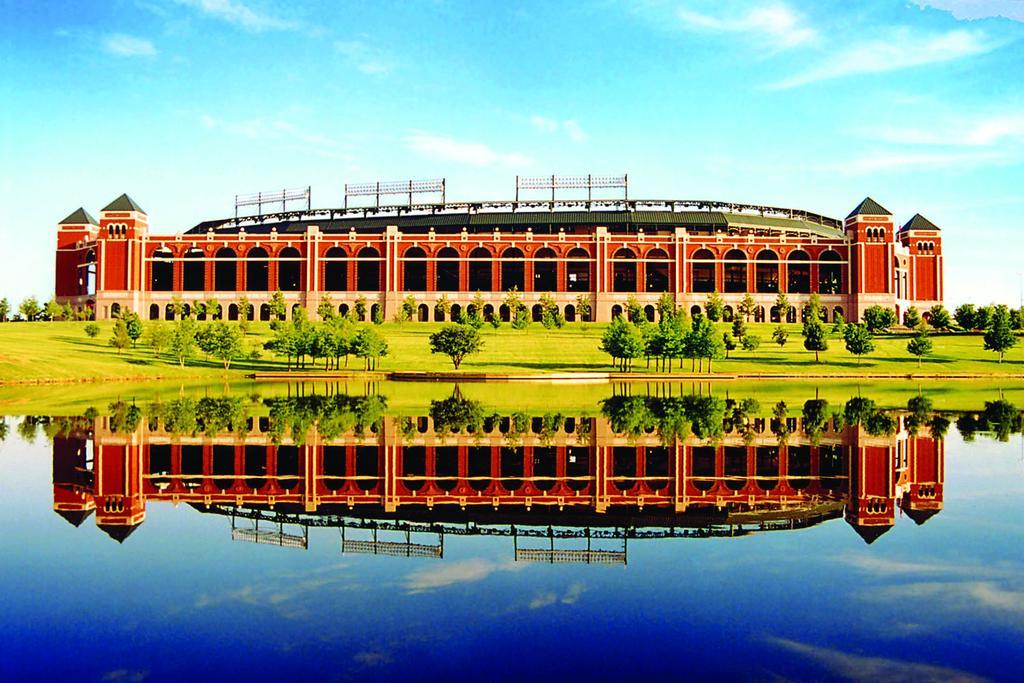Super 8 By Wyndham Arlington Near At&T Stadium Zewnętrze zdjęcie